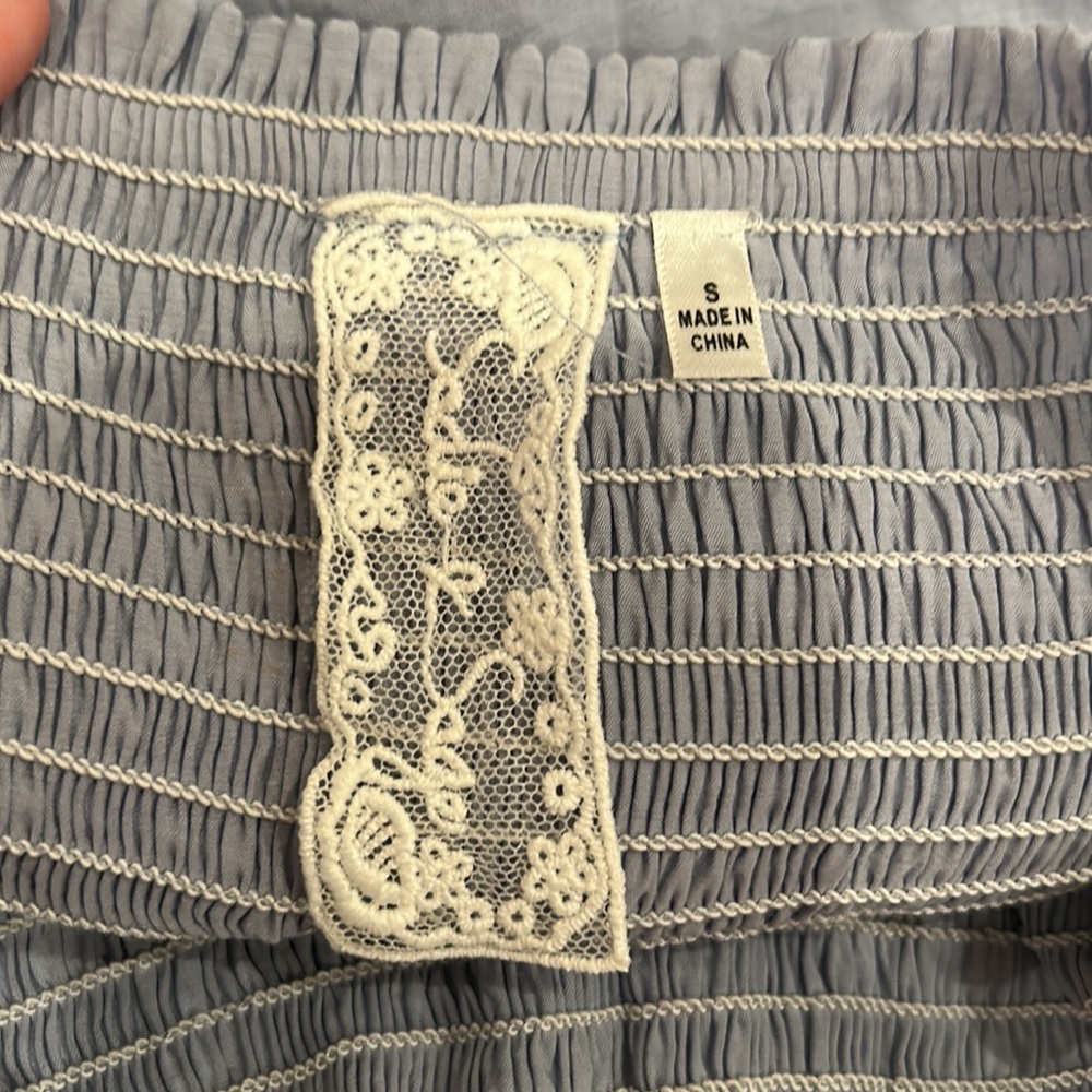 Used - Picture 2 of 2